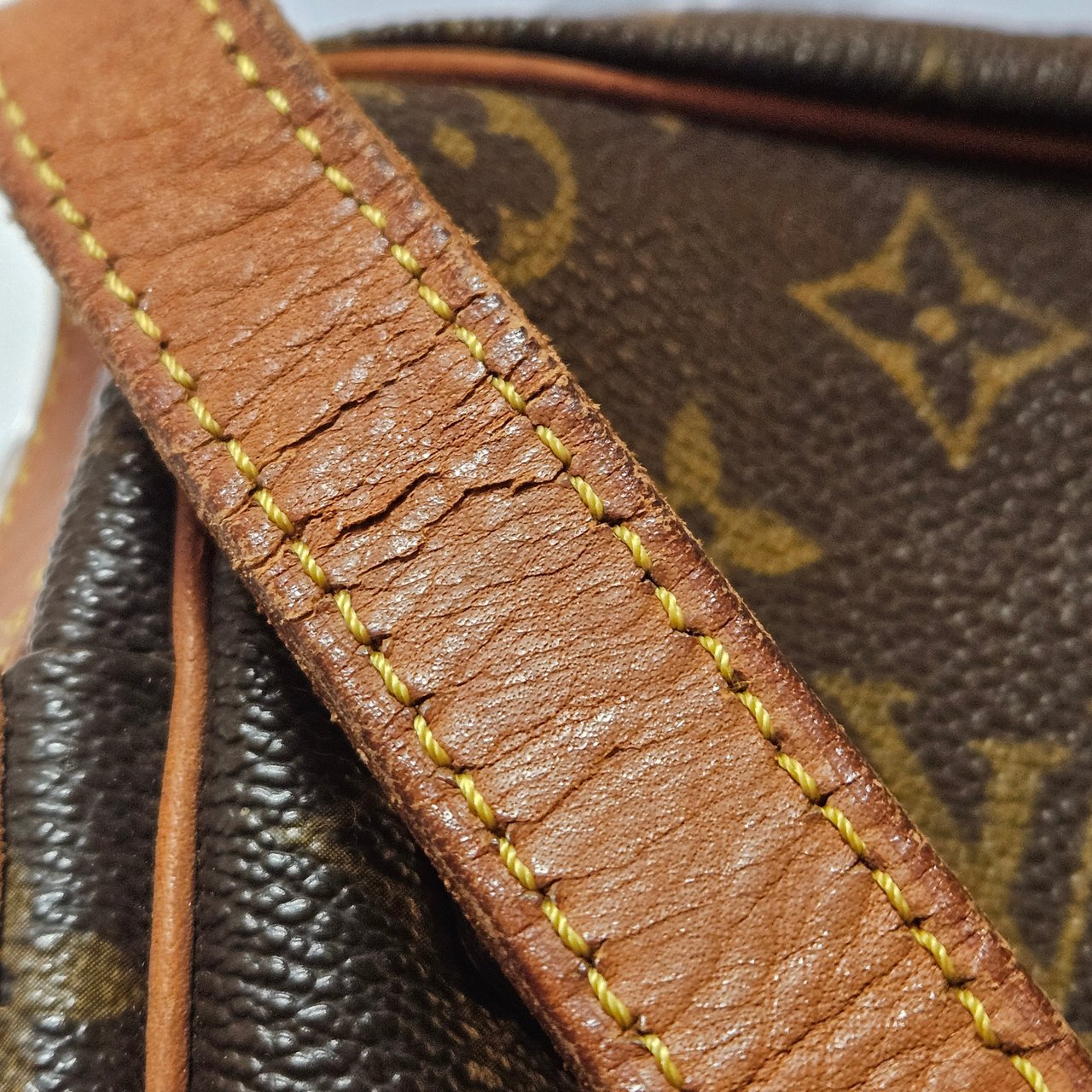 Louis Vuitton Louis Vuitton Canvas Monogram Jeune Fille GM Crossbody Bag Bruin