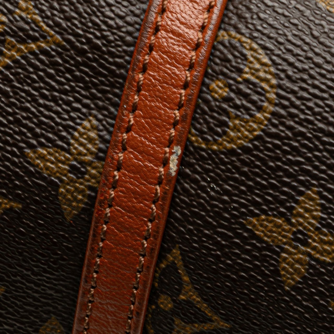 Louis Vuitton Monogram Papillon 26 Bruin