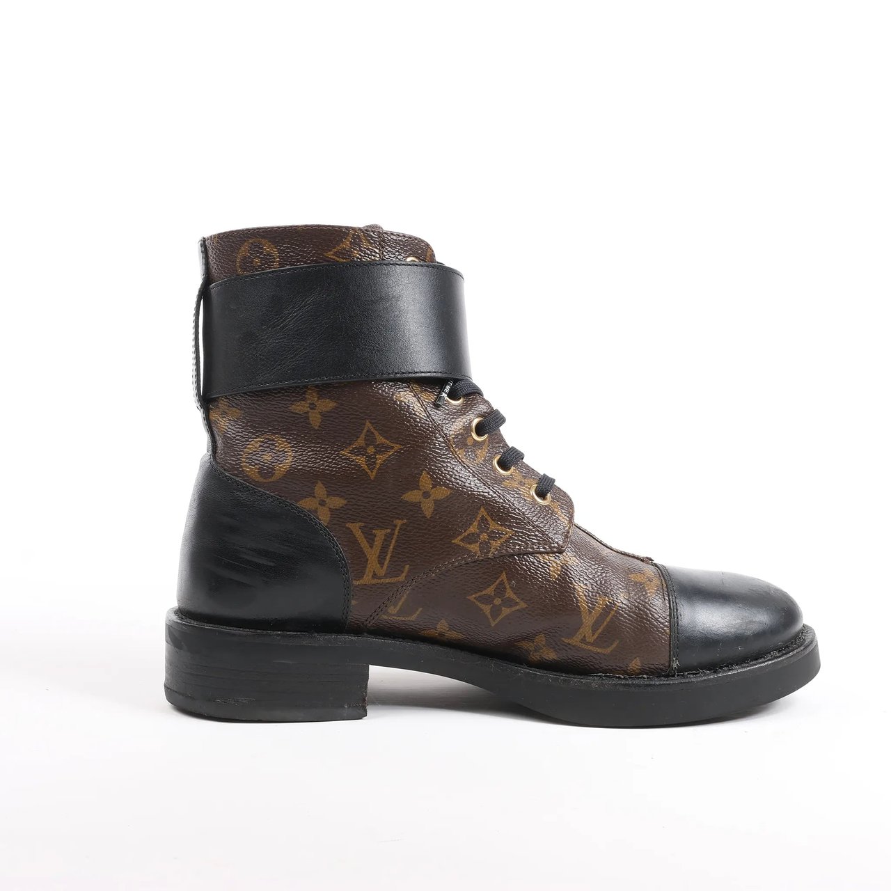Louis Vuitton Louis Vuitton Monogram Wonderland Flat Ranger Ankle Boots in Black, Size 39 EU Bruin