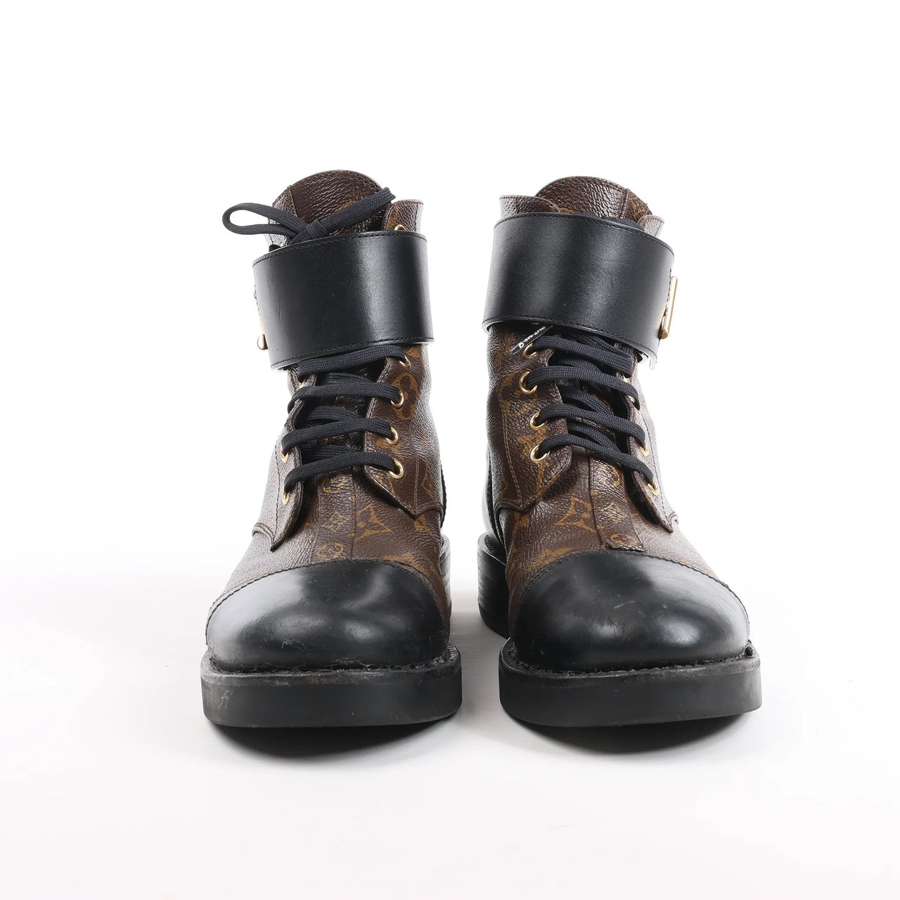 Louis Vuitton Louis Vuitton Monogram Wonderland Flat Ranger Ankle Boots in Black, Size 39 EU Bruin