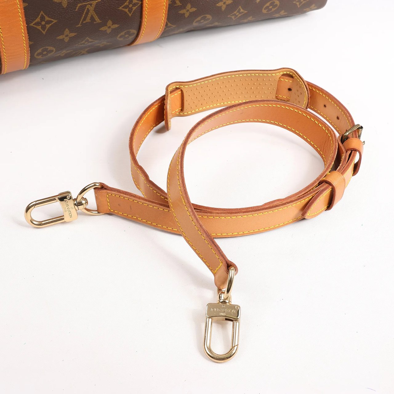 Louis Vuitton Louis Vuitton Monogram Canvas Keepall Bandoulière 55 Travel Bag M41414 Bruin