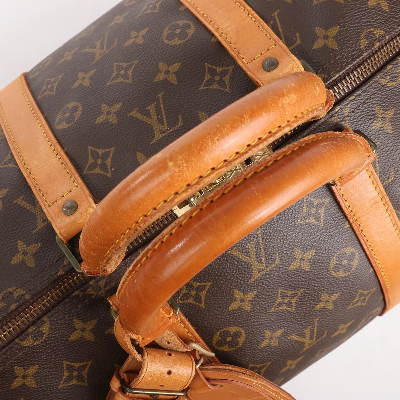 Louis Vuitton Louis Vuitton Monogram Canvas Keepall 55 Travel Bag M41424 Bruin