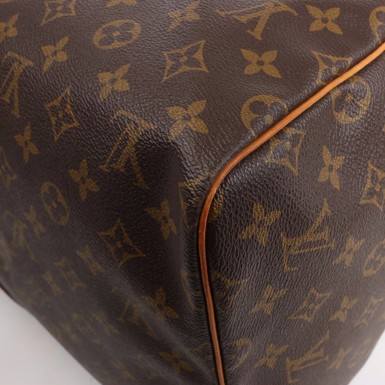 Louis Vuitton Louis Vuitton Monogram Canvas Keepall 55 Travel Bag M41424 Bruin