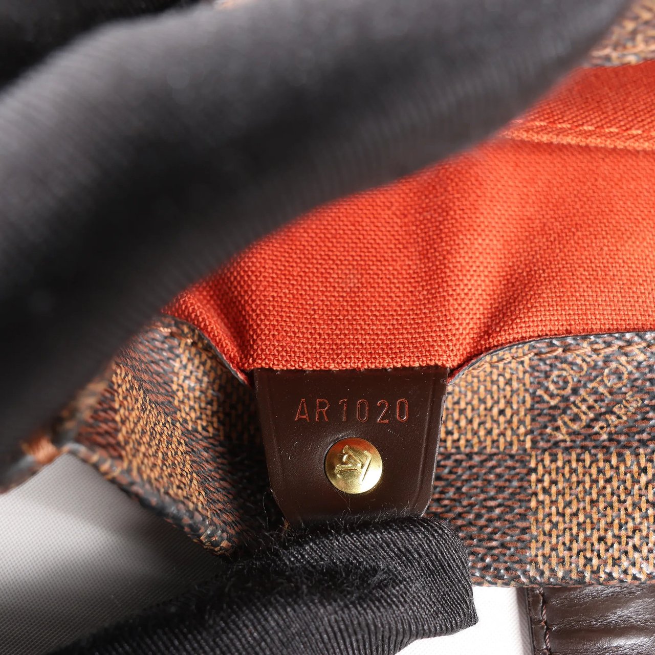 Louis Vuitton Louis Vuitton Damier Ebene Clifton Handbag N51149 Bruin