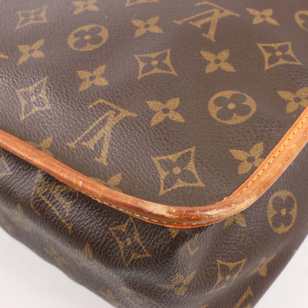 Louis Vuitton Louis Vuitton Monogram Jypsiere GM Shoulder Bag M42246 Bruin