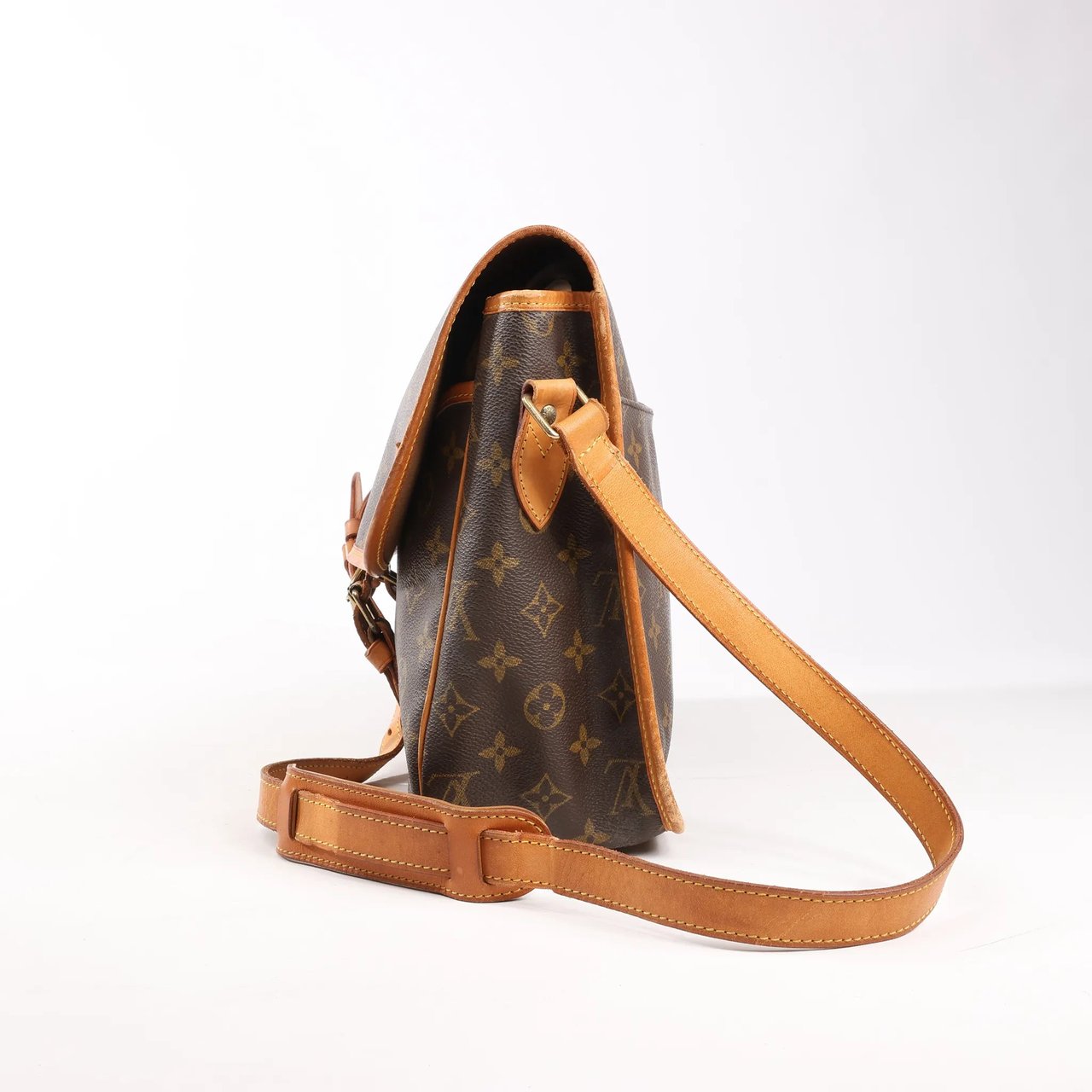 Louis Vuitton Louis Vuitton Monogram Jypsiere GM Shoulder Bag M42246 Bruin