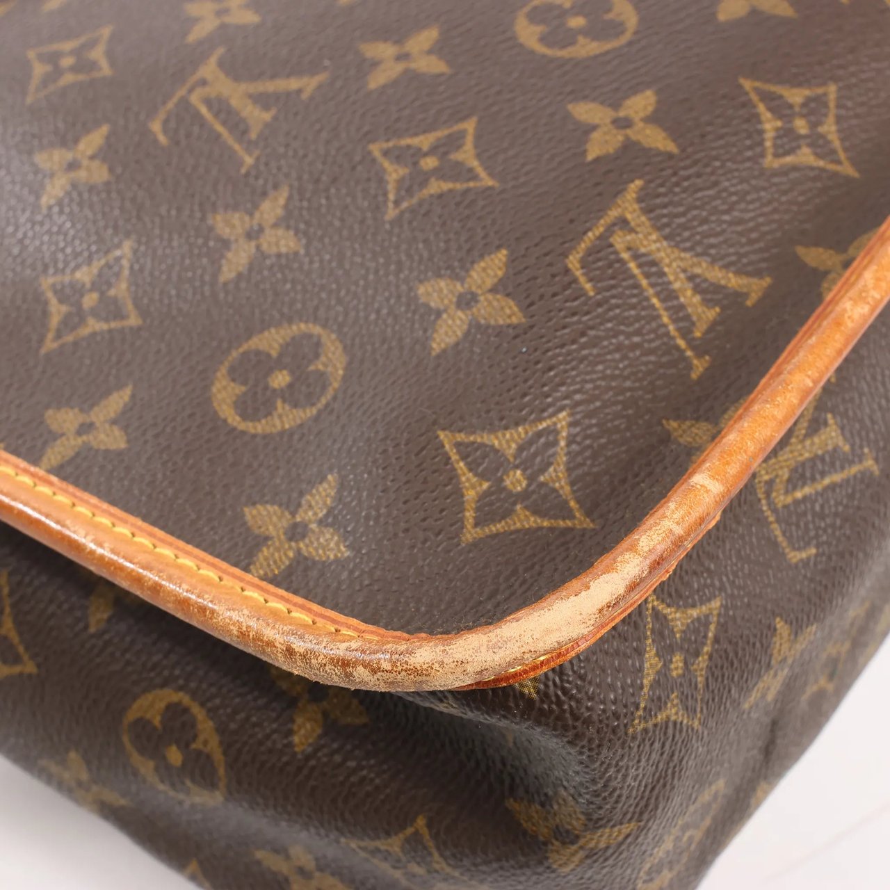 Louis Vuitton Louis Vuitton Monogram Jypsiere GM Shoulder Bag M42246 Bruin