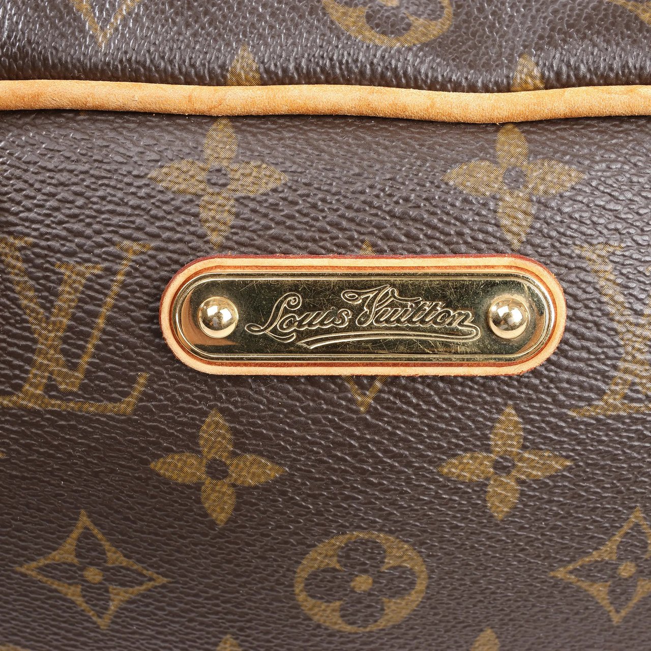 Louis Vuitton Louis Vuitton Monogram Canvas Montorgueil PM Shoulder Bag in Brown M95565 Bruin