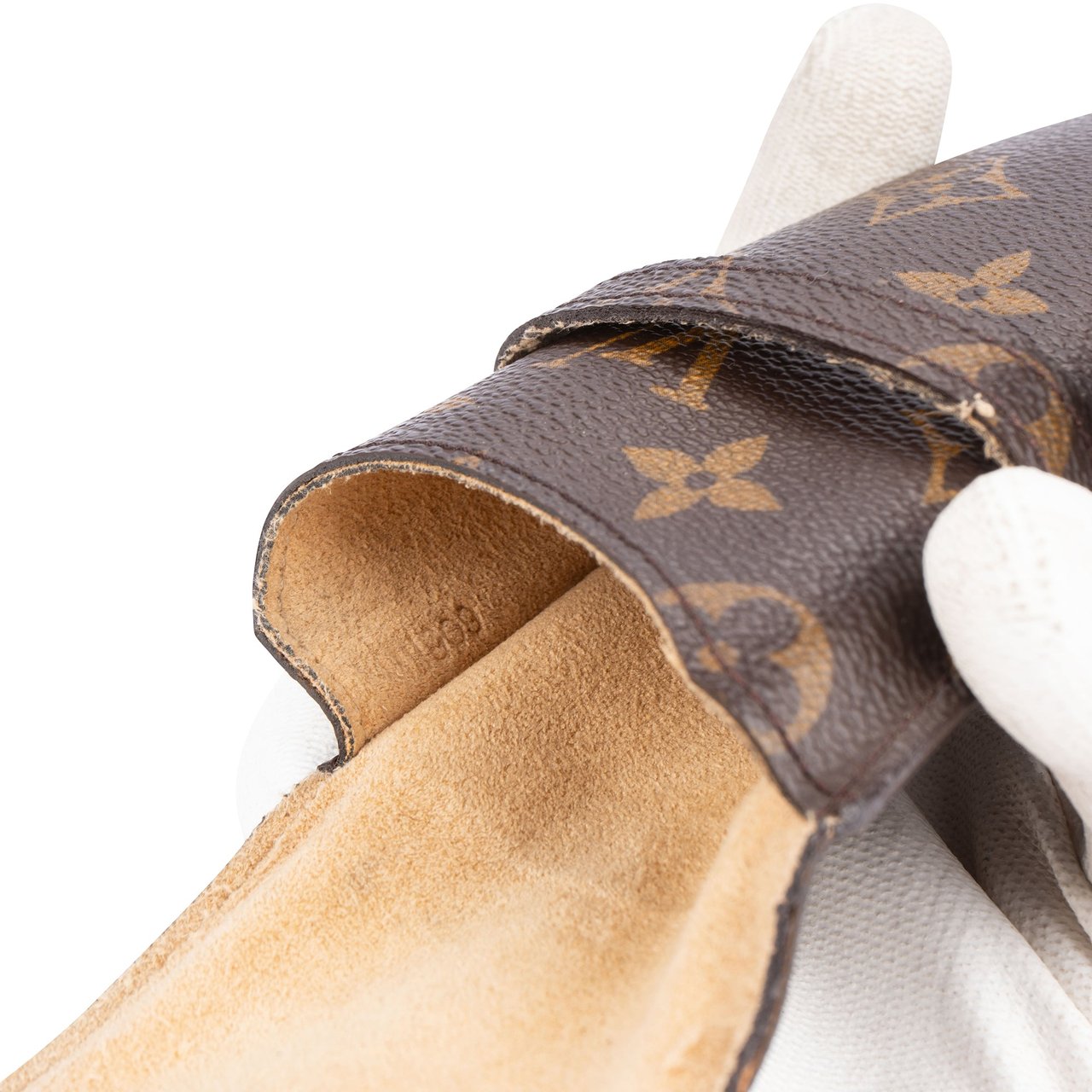 Louis Vuitton Louis Vuitton Canvas Monogram Pencil Case Divers
