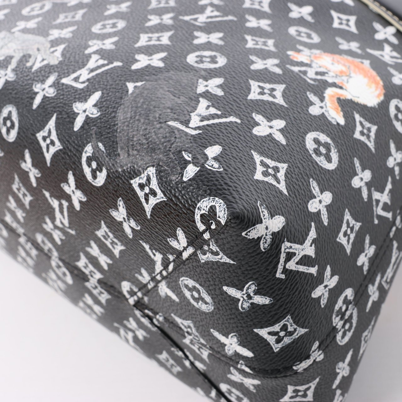 Louis Vuitton Louis Vuitton Catogram Alma Souple 2Way Shoulder Bag in Black M44403 Zwart