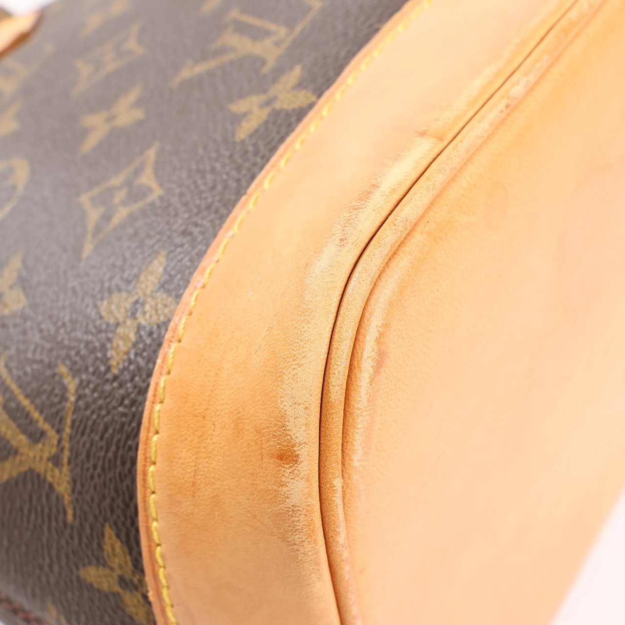 Louis Vuitton Louis Vuitton Monogram Canvas Alma PM Handbag in Brown M51130 Bruin