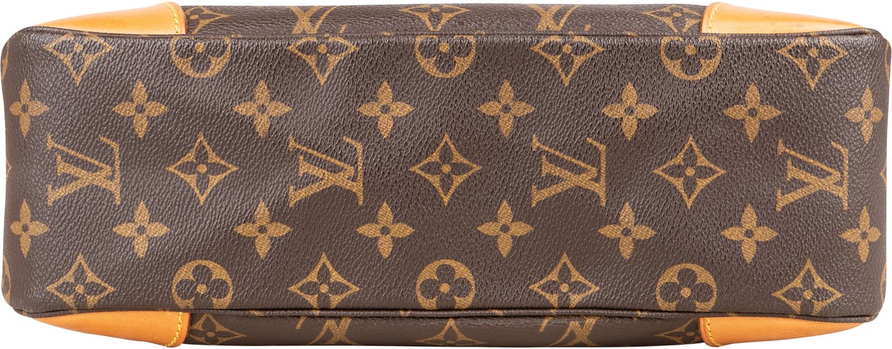 Louis Vuitton Louis Vuitton Canvas Monogram Boulogne Crossbody Bag Bruin