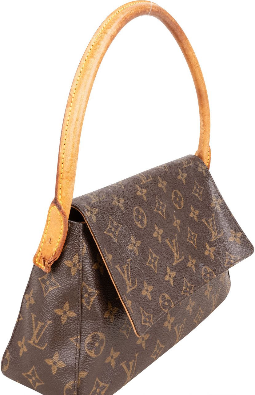 Louis Vuitton Louis Vuitton Canvas Monogram Looping PM Shoulder Bag Bruin