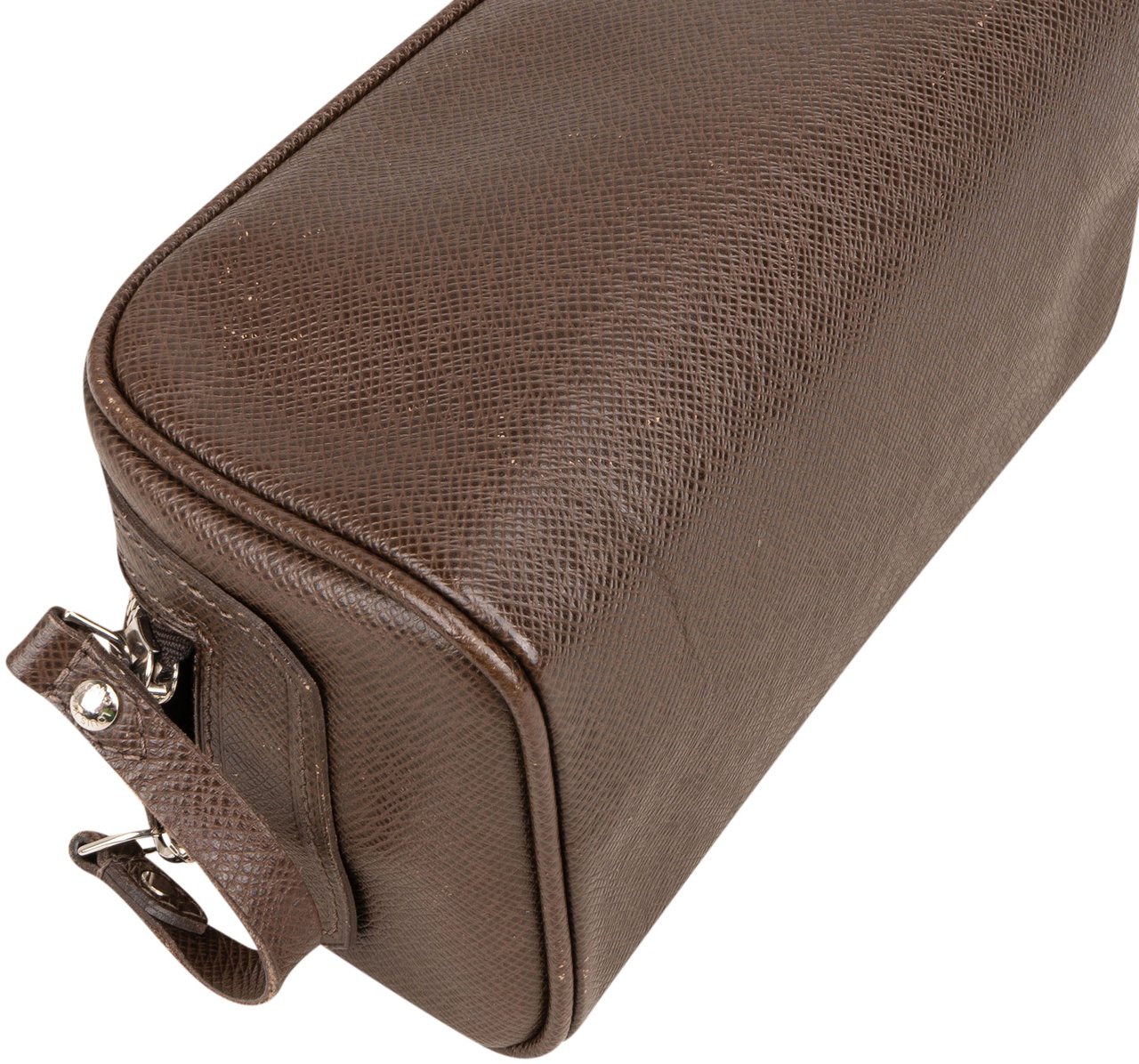 Louis Vuitton Louis Vuitton Brun Taiga Leather Toiletry Bag Bruin