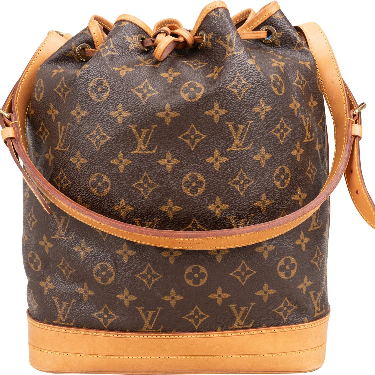 Louis Vuitton Louis Vuitton Canvas Monogram Sac Noe Grande Shoulder Bag Bruin