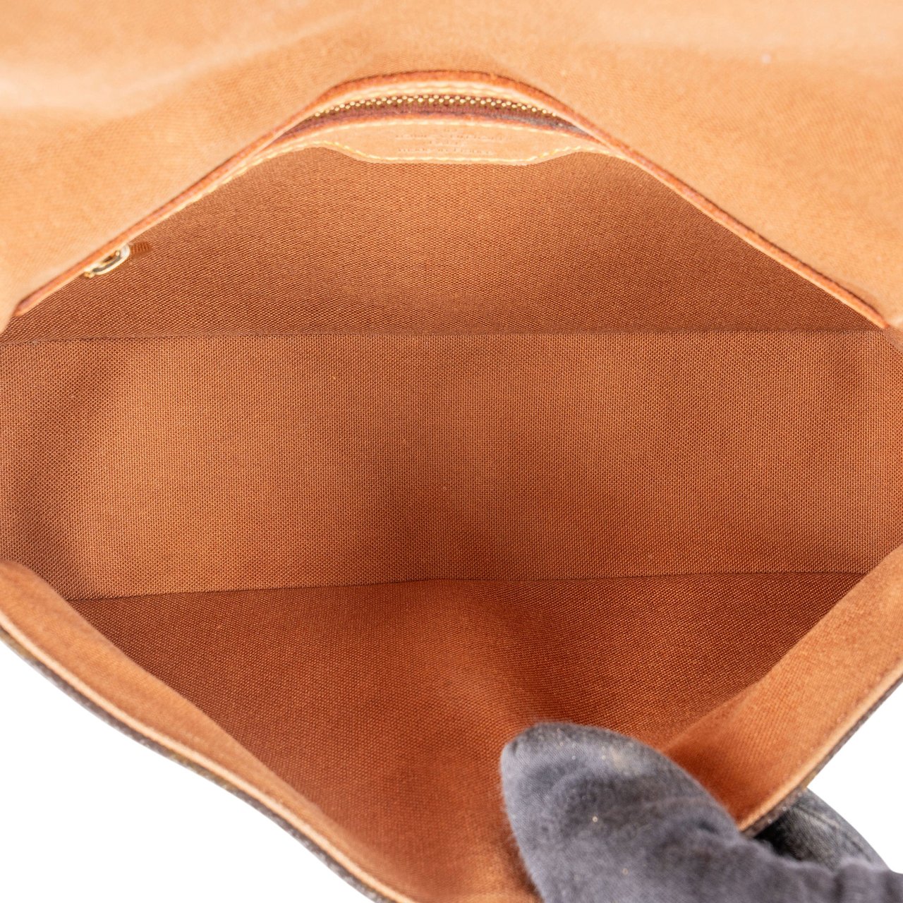 Louis Vuitton Louis Vuitton Monogram Canvas Looping PM Shoulder Bag Bruin