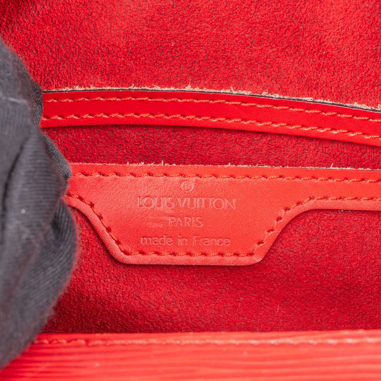 Louis Vuitton Louis Vuitton Red Epi Leather Soufflot Handbag Rood