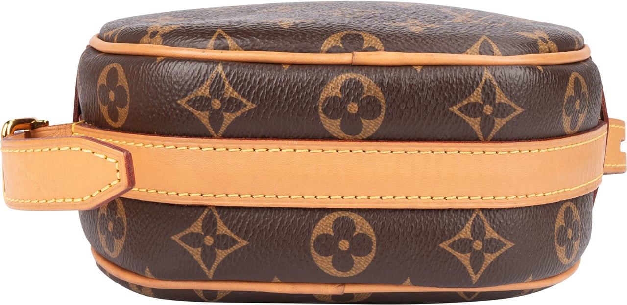 Louis Vuitton Louis Vuitton Monogram Canvas Boite Chapeau Souple PM Crossbody Bag Bruin
