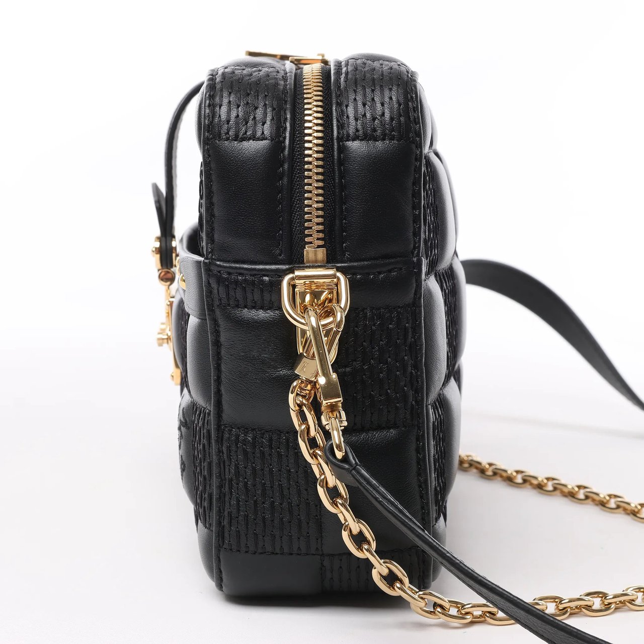 Louis Vuitton Louis Vuitton Damier Quilt Troca MM Crossbody Bag in Black M59114 Zwart