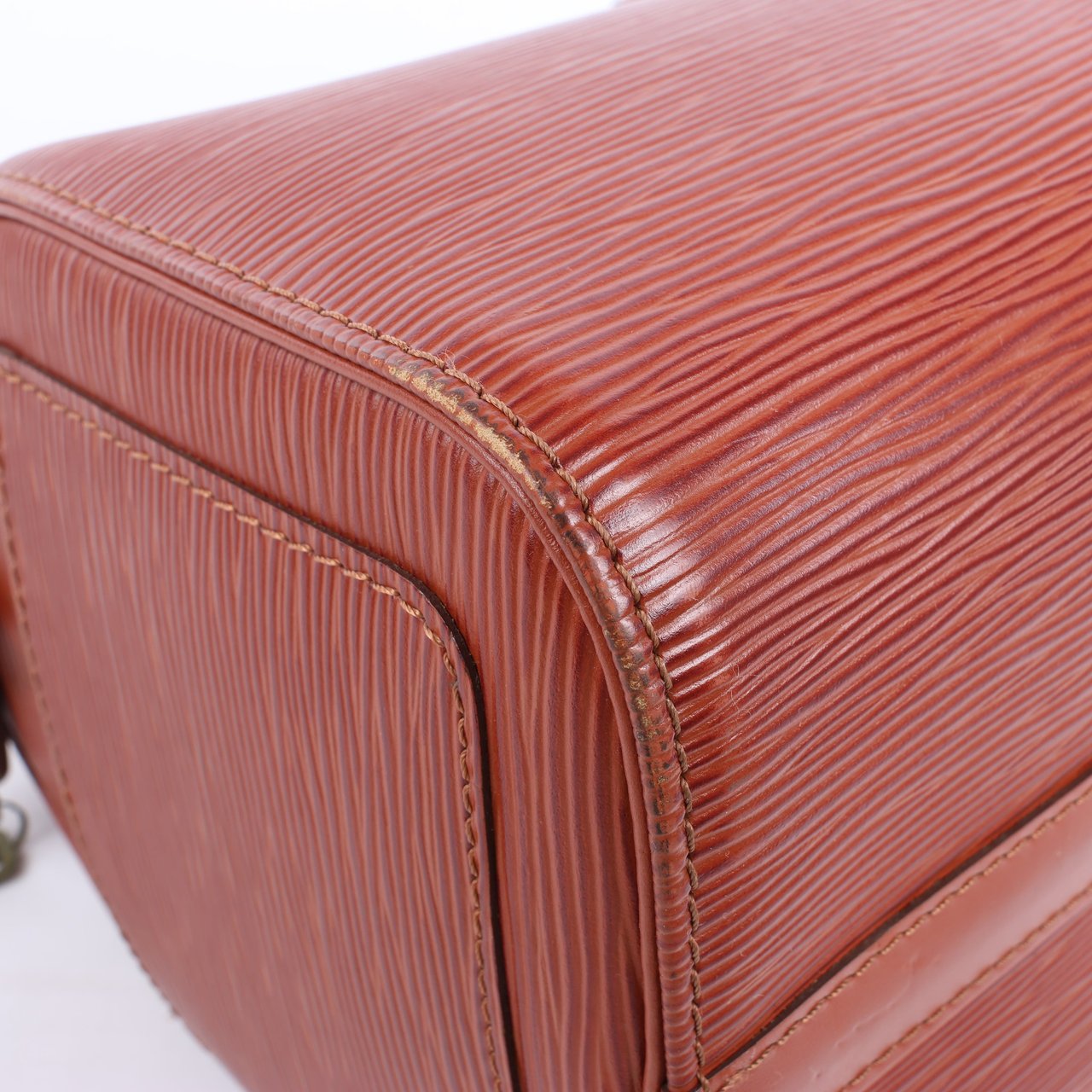 Louis Vuitton Louis Vuitton Epi Leather Speedy 25 Handbag in Brown M43013 Bruin