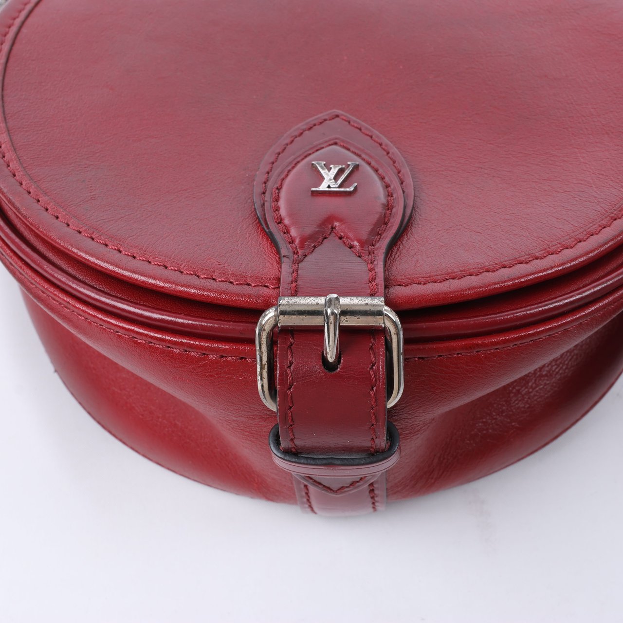 Louis Vuitton Louis Vuitton LV logo x Leather Tanblan Crossbody Bag in Red M55506 Rood