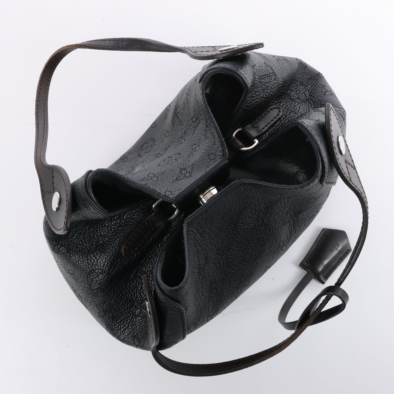 Louis Vuitton Louis Vuitton Hina Monogram Mahina Leather Shoulder Bag in Black M54350 Zwart