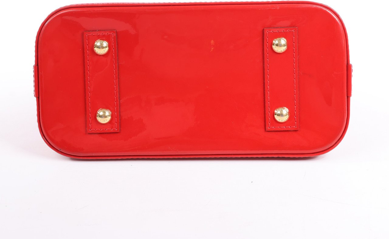 Louis Vuitton Louis Vuitton Monogram Vernis Alma BB Handbag in Red M90174 Rood