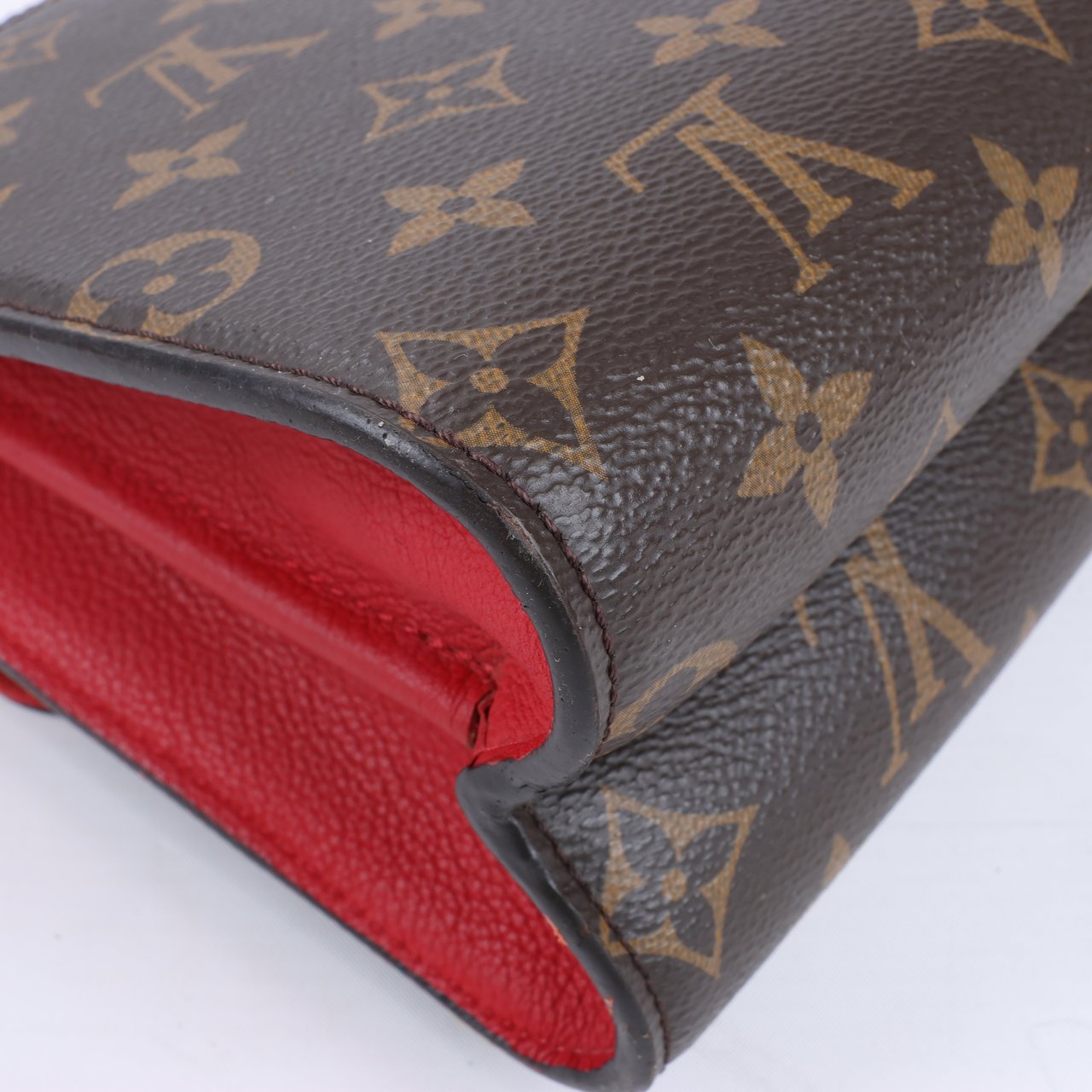 Louis Vuitton Louis Vuitton Monogram Victoire Shoulder Bag in Red M41731 Divers