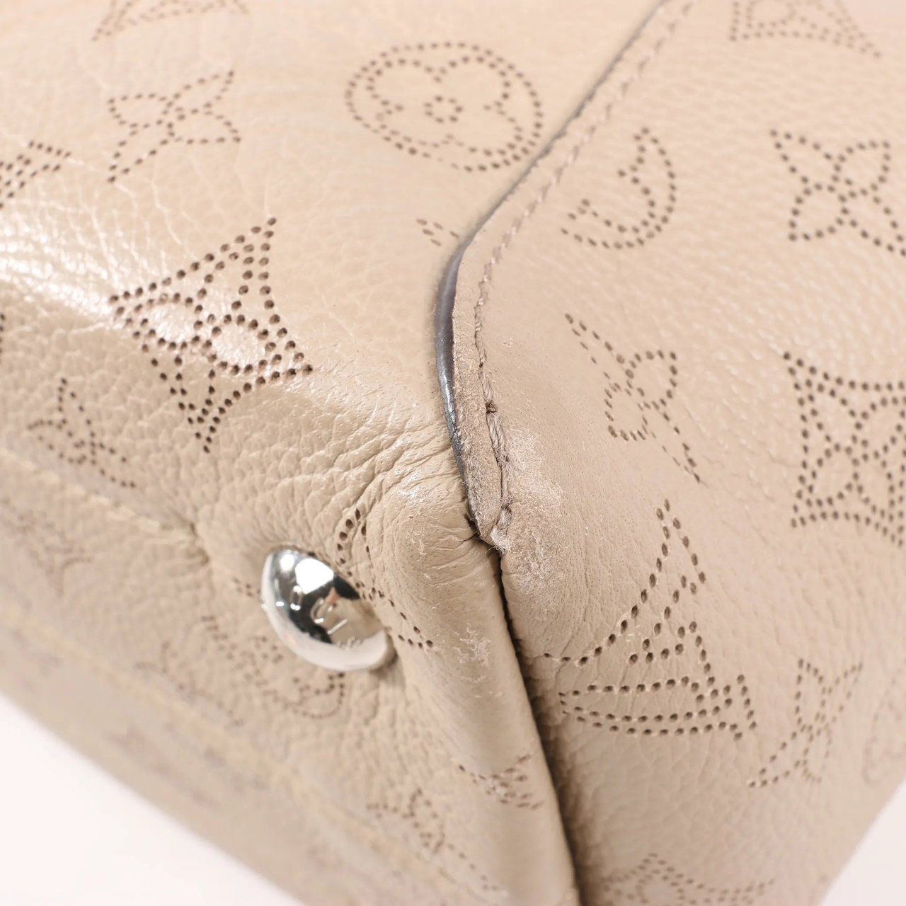 Louis Vuitton Louis Vuitton Hina Monogram Mahina Leather Shoulder Bag in Beige M54351 Beige