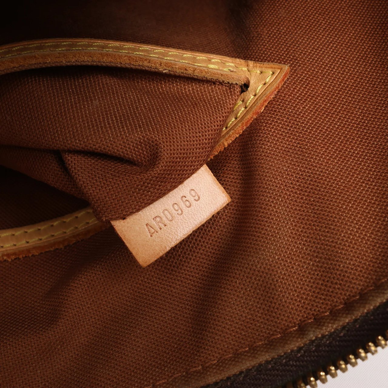 Louis Vuitton Louis Vuitton Monogram Canvas Alma PM Handbag in Brown M51130 Bruin