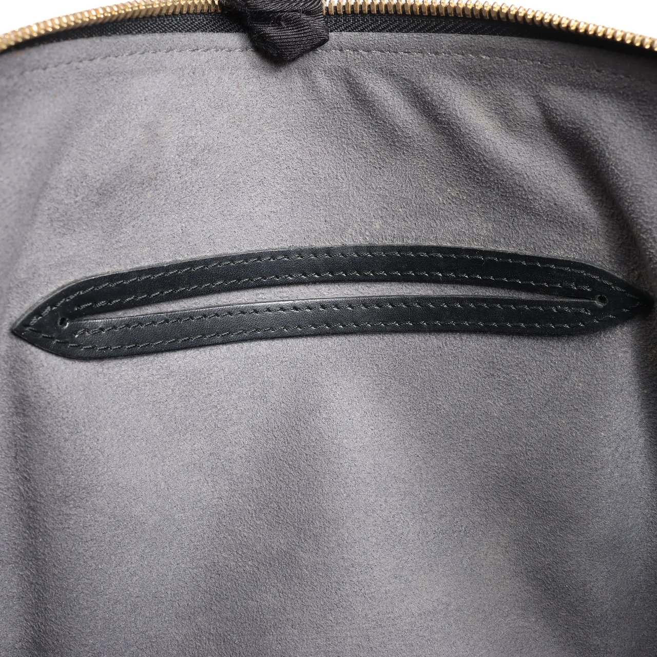 Louis Vuitton Louis Vuitton Epi Leather Alma PM Handbag in Black M52142 Zwart