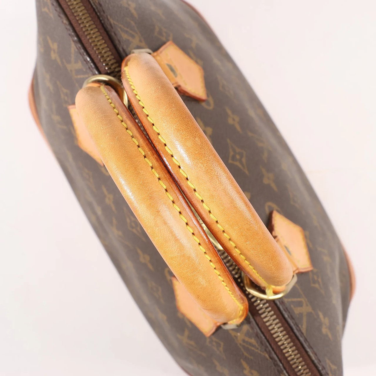 Louis Vuitton Louis Vuitton Monogram Canvas Alma PM Handbag in Brown M51130 Bruin