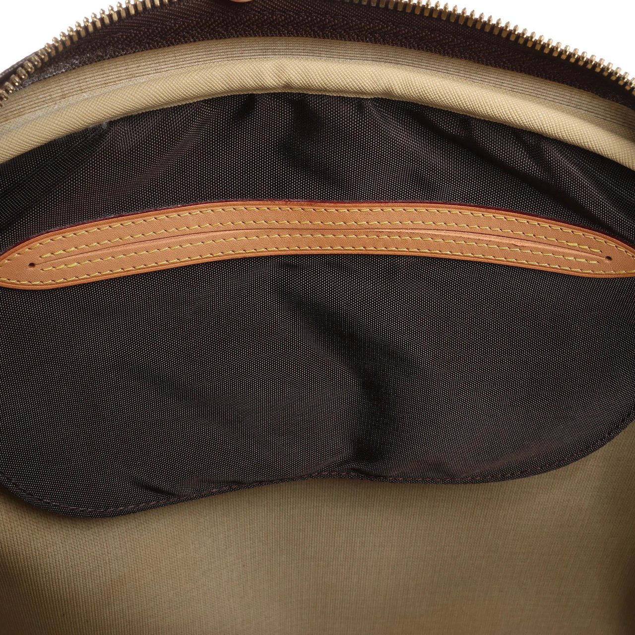 Louis Vuitton Louis Vuitton Monogram Canvas Evasion Weekend Handbag M41443 Bruin