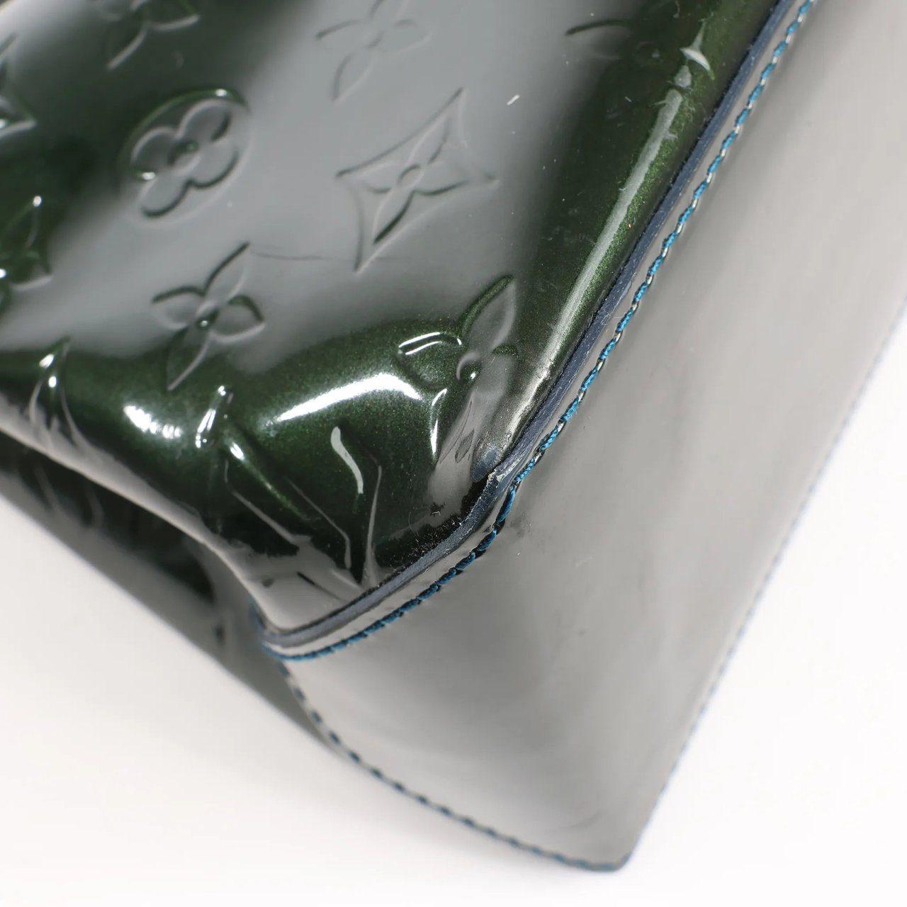 Louis Vuitton Louis Vuitton Monogram Vernis Wilshire PM Handbag in Green M93684 Groen