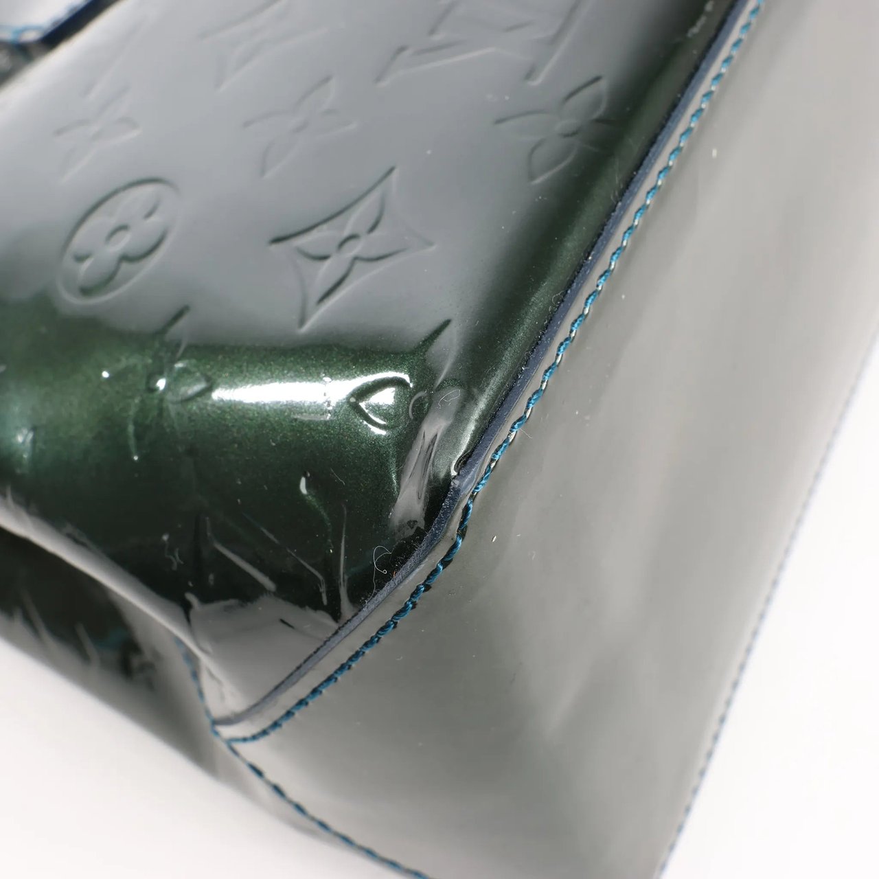 Louis Vuitton Louis Vuitton Monogram Vernis Wilshire PM Handbag in Green M93684 Groen