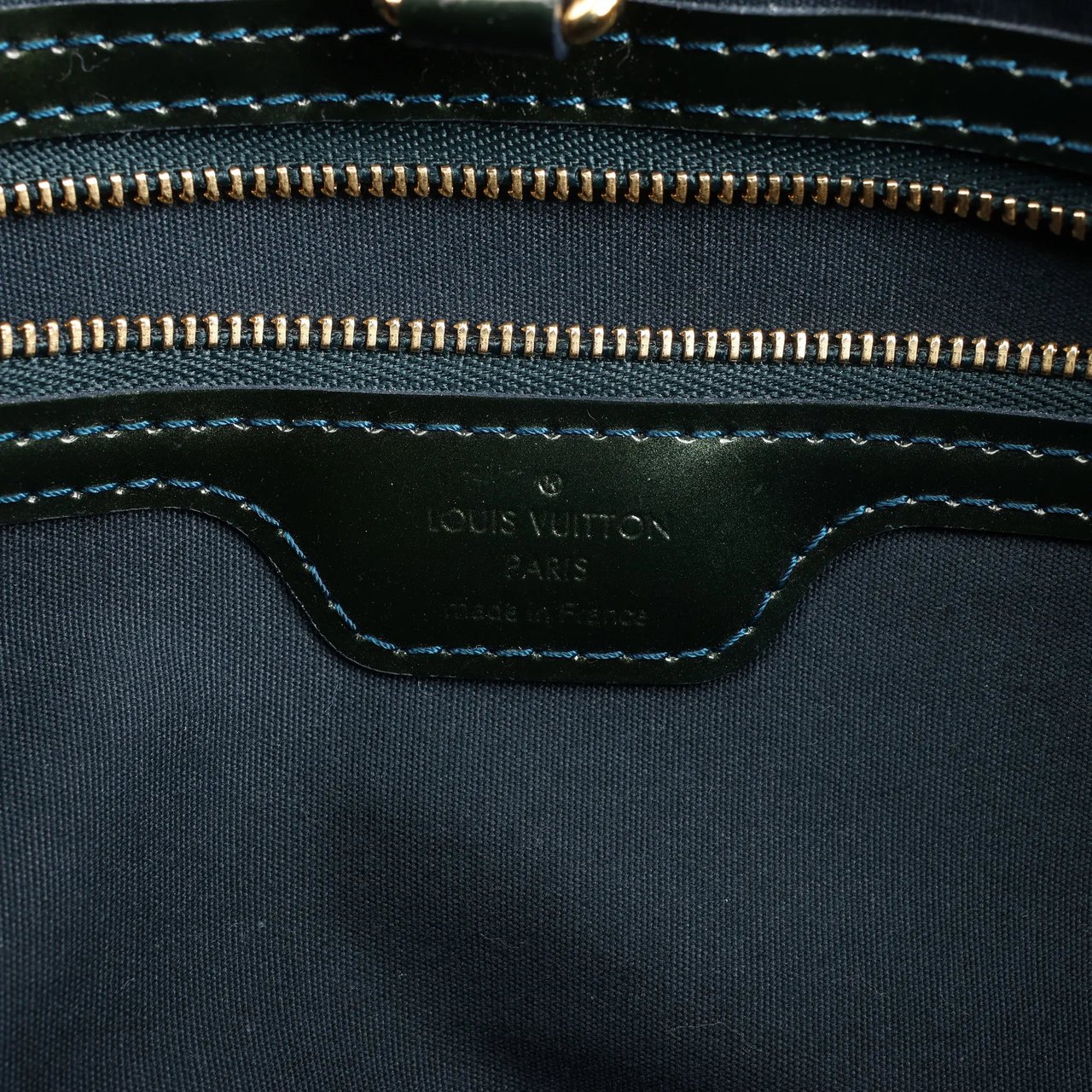 Louis Vuitton Louis Vuitton Monogram Vernis Wilshire PM Handbag in Green M93684 Groen