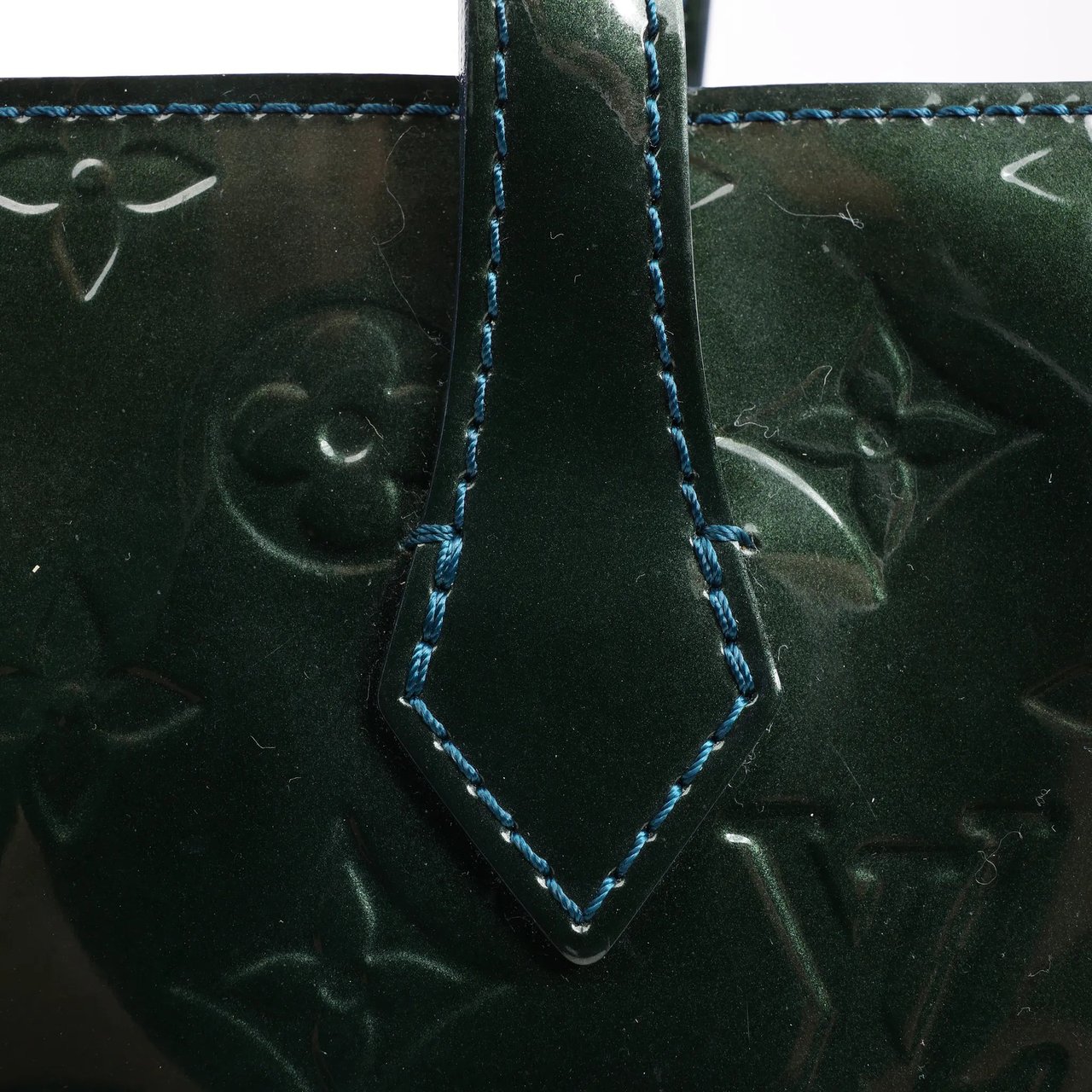 Louis Vuitton Louis Vuitton Monogram Vernis Wilshire PM Handbag in Green M93684 Groen