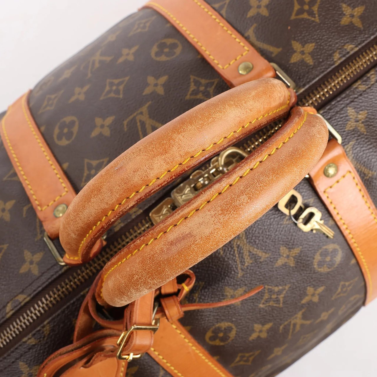 Louis Vuitton Louis Vuitton Monogram Canvas Keepall 55 Travel Bag M41424 Bruin