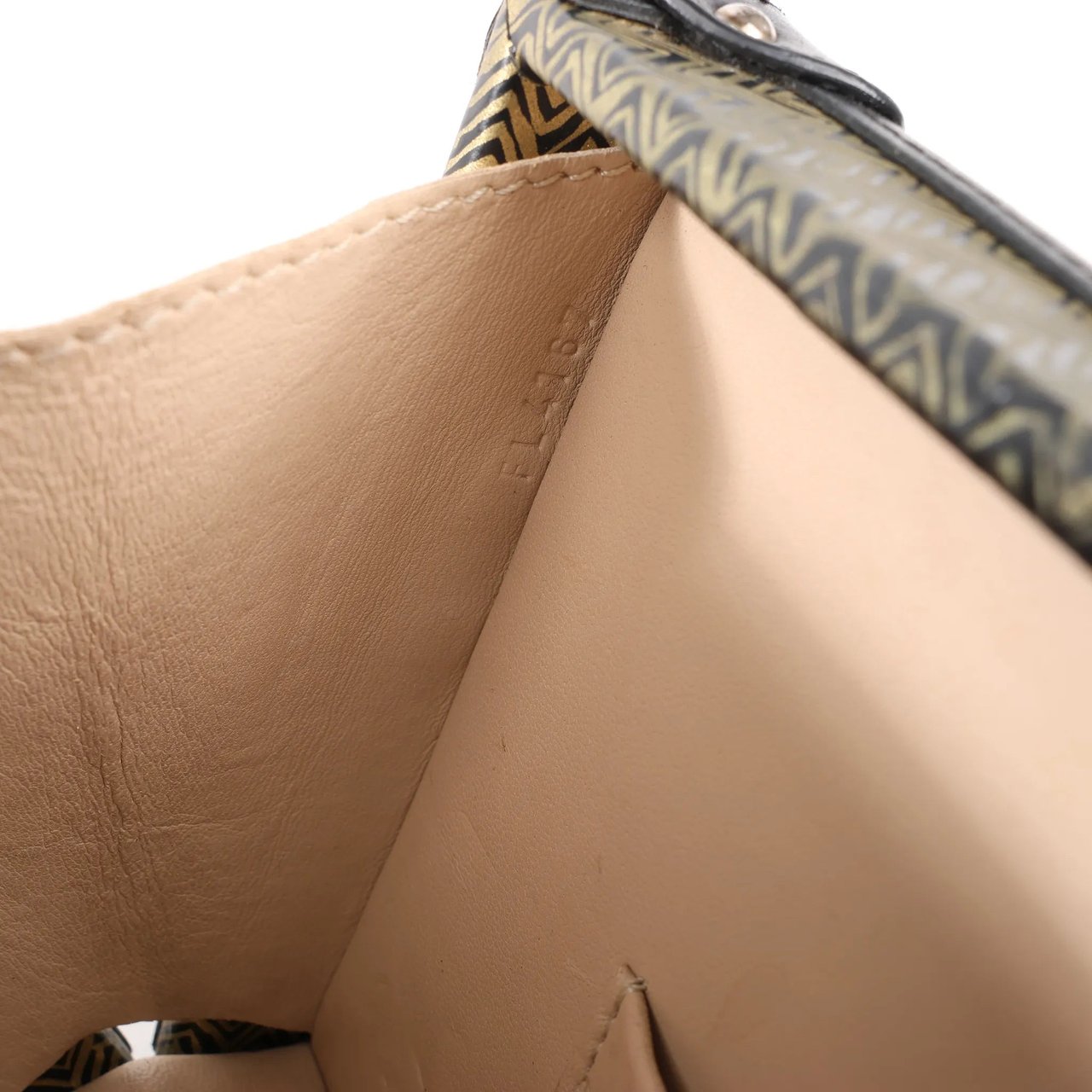 Louis Vuitton Louis Vuitton Petite Mull Epi Leather Shoulder Bag in Gold x Black M51928 Divers