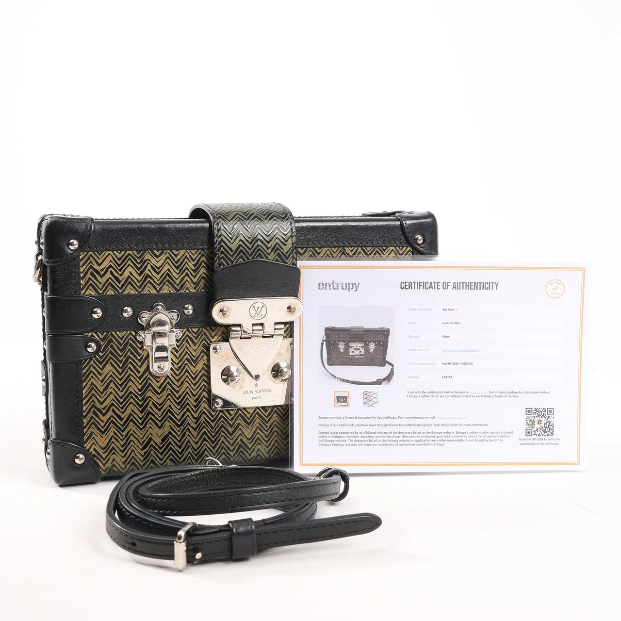 Louis Vuitton Louis Vuitton Petite Mull Epi Leather Shoulder Bag in Gold x Black M51928 Divers