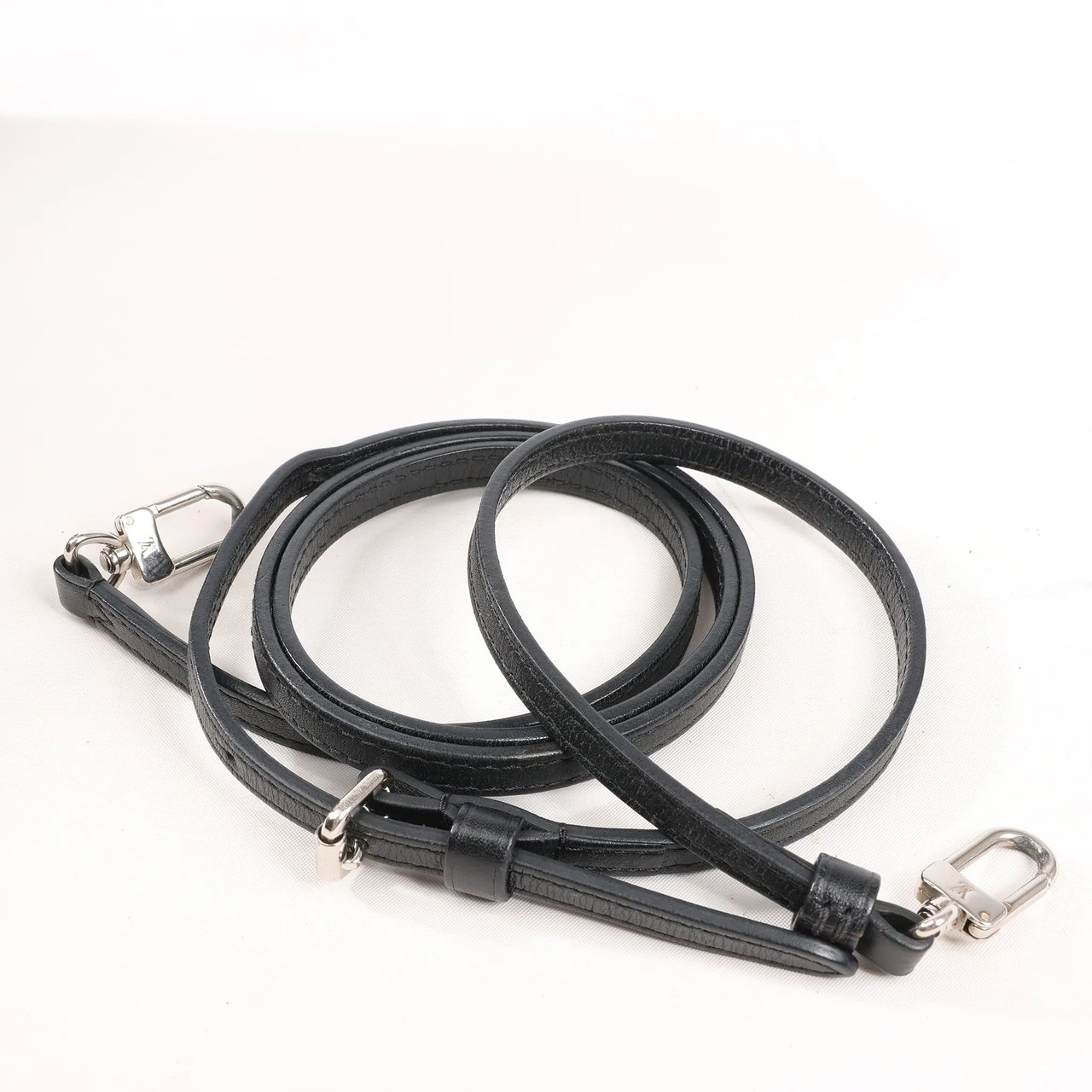 Louis Vuitton Louis Vuitton Petite Mull Epi Leather Shoulder Bag in Gold x Black M51928 Divers