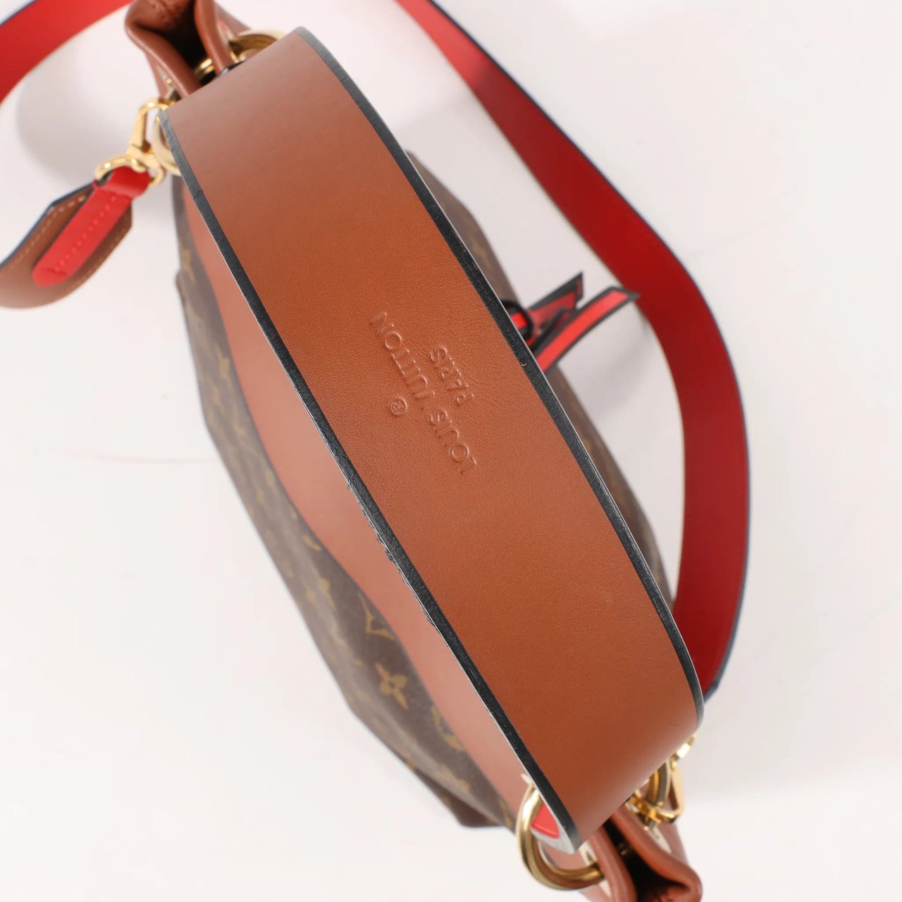 Louis Vuitton Louis Vuitton Monogram Tuileries Besace 2Way Handbag in Brown x Red M43157 Divers