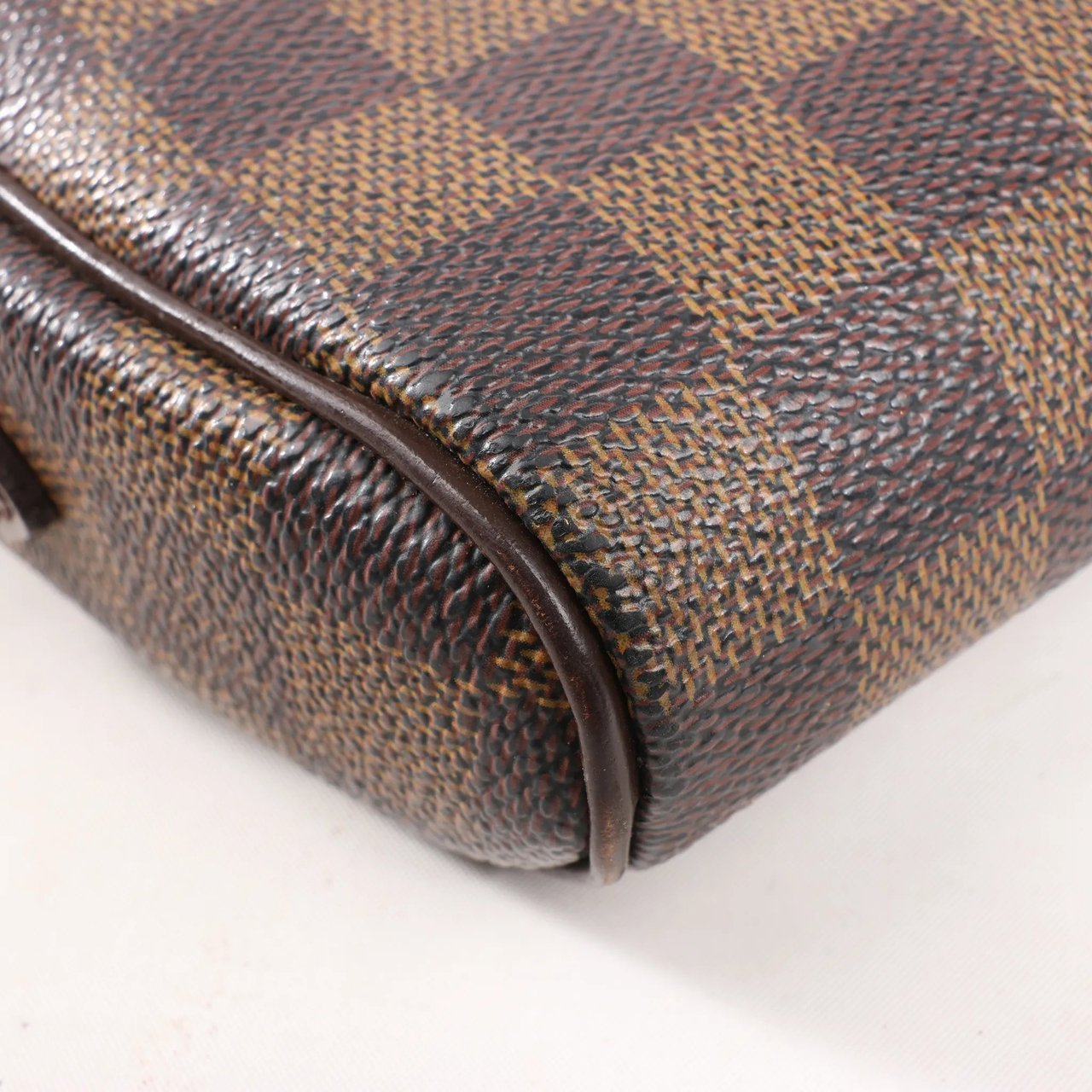 Louis Vuitton Louis Vuitton Damier Ebene Ipanema Pochette Crossbody Bag in Brown N51296 Bruin