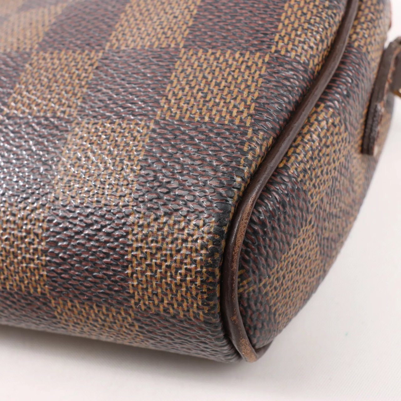 Louis Vuitton Louis Vuitton Damier Ebene Ipanema Pochette Crossbody Bag in Brown N51296 Bruin