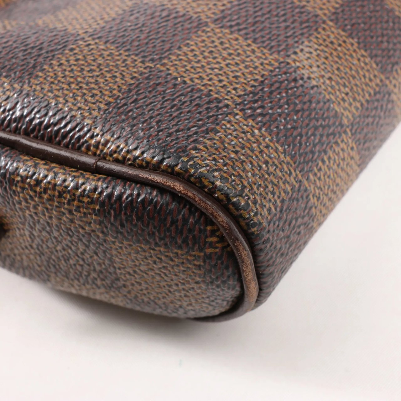 Louis Vuitton Louis Vuitton Damier Ebene Ipanema Pochette Crossbody Bag in Brown N51296 Bruin