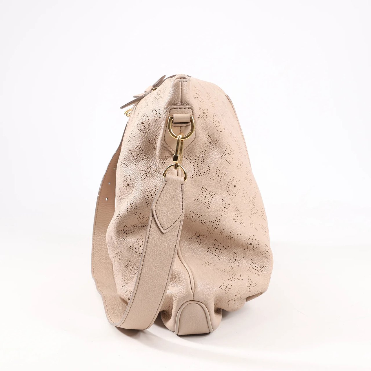Louis Vuitton Louis Vuitton Selene MM Monogram Mahina Leather Shoulder Bag in Beige M97141 Beige