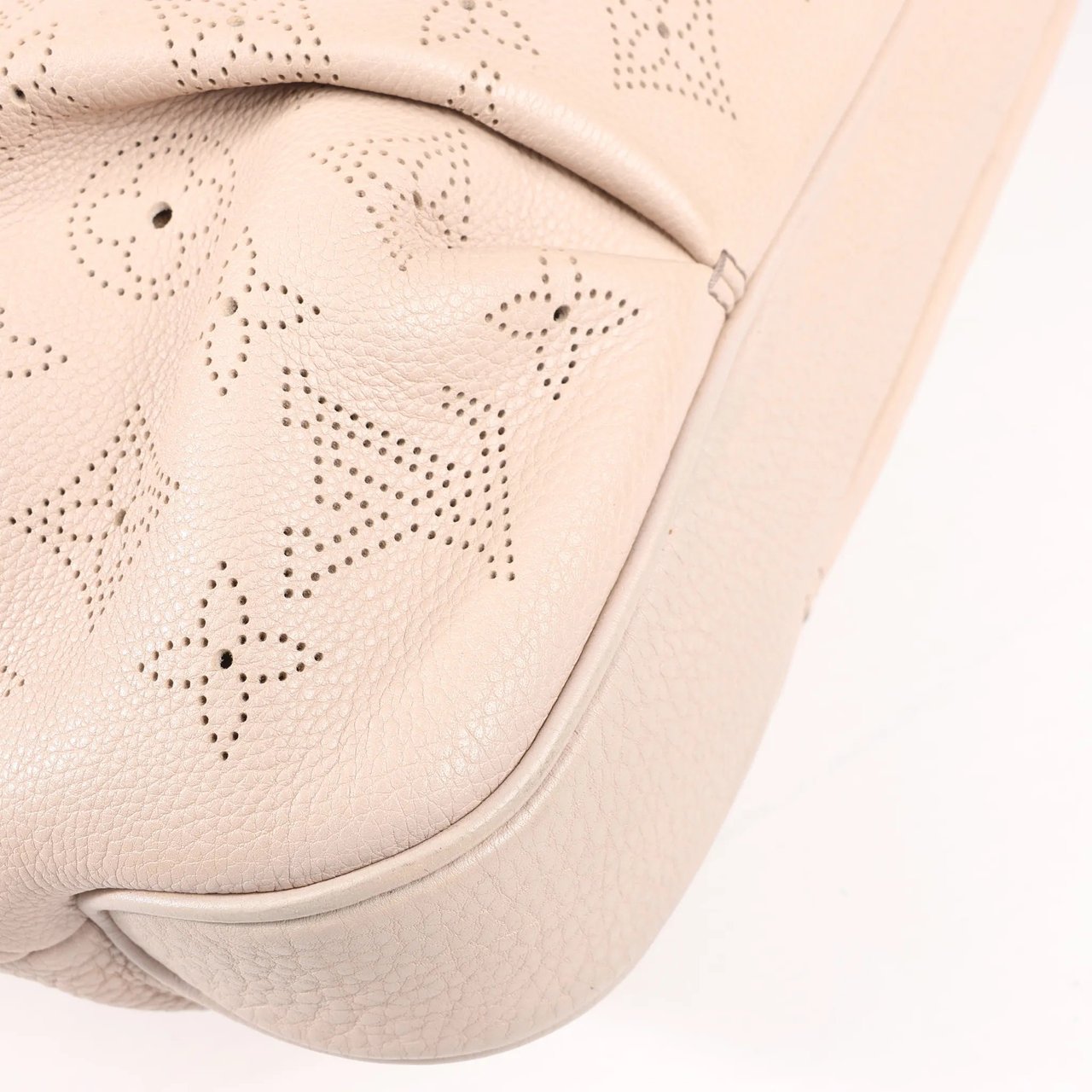 Louis Vuitton Louis Vuitton Selene MM Monogram Mahina Leather Shoulder Bag in Beige M97141 Beige
