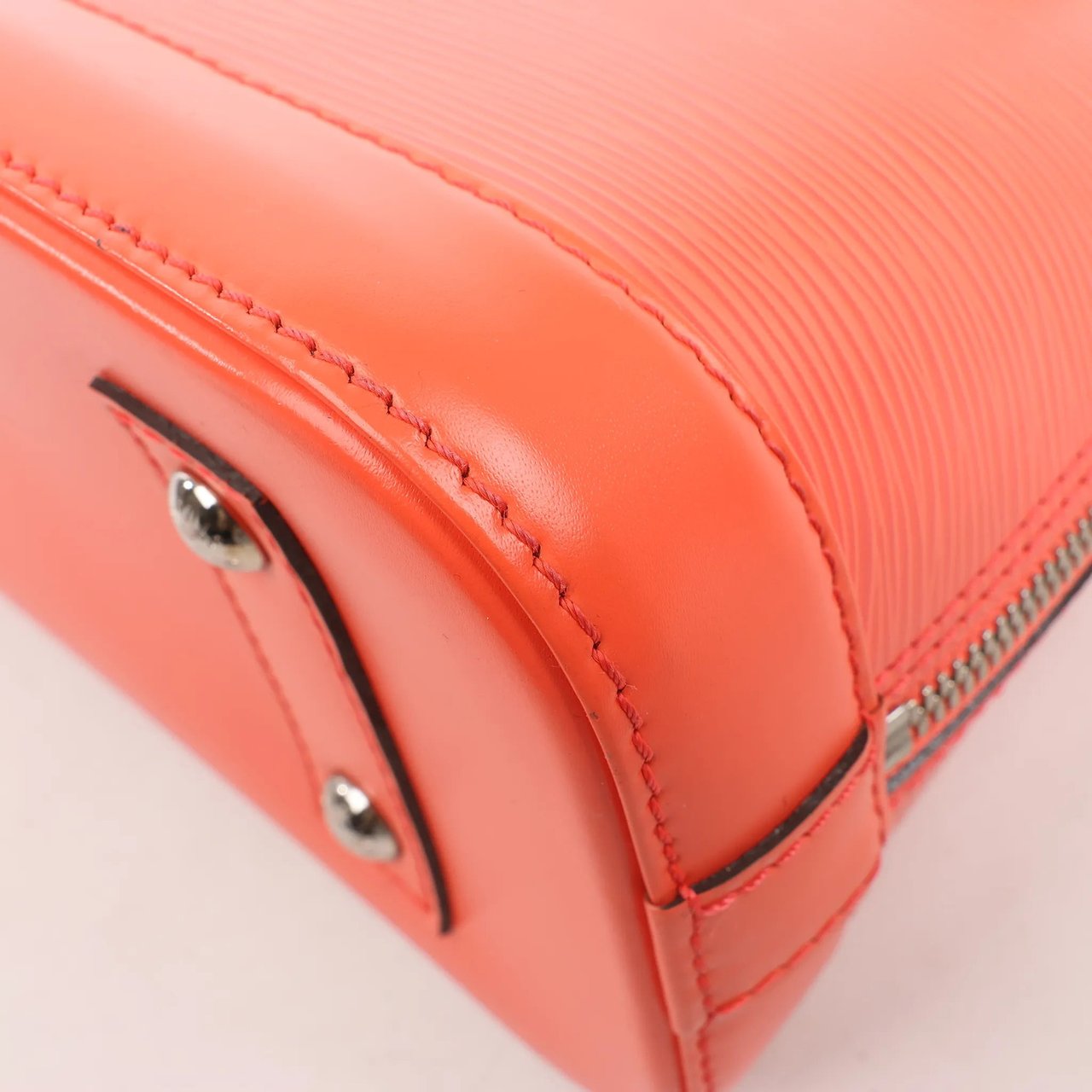 Louis Vuitton Louis Vuitton Epi Leather Alma BB Handbag in Orange M40854 Oranje