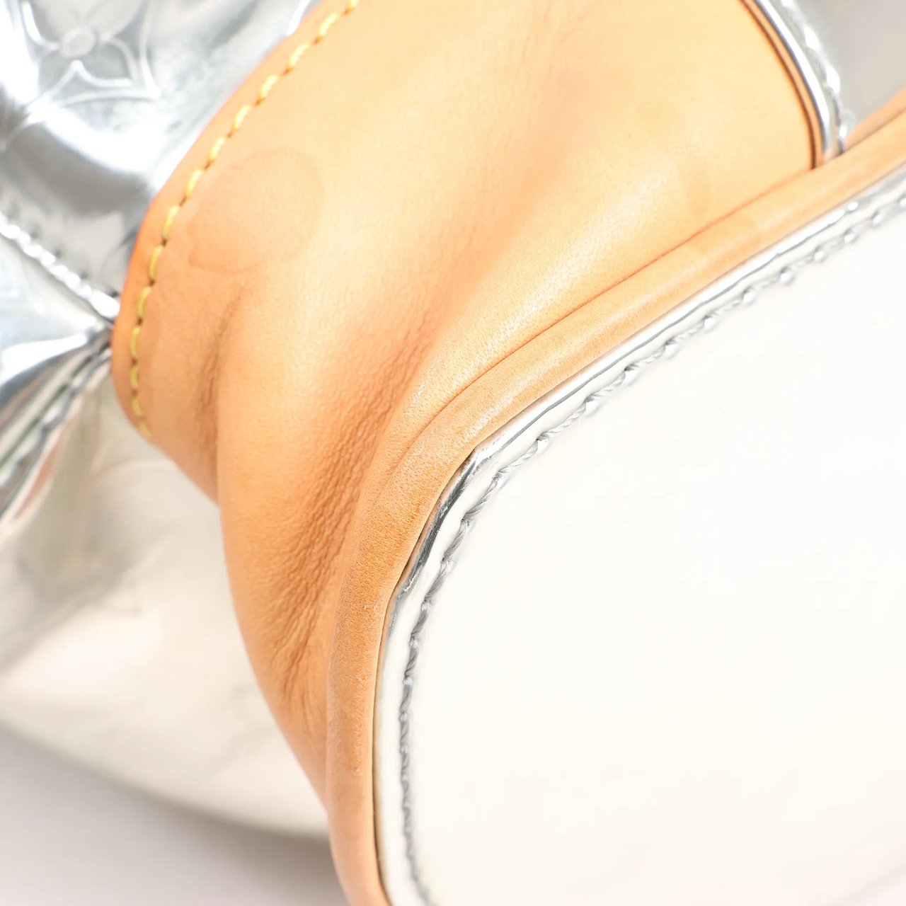 Louis Vuitton Louis Vuitton Monogram Mirror Christopher PM Backpack in Silver M58756 Zilver