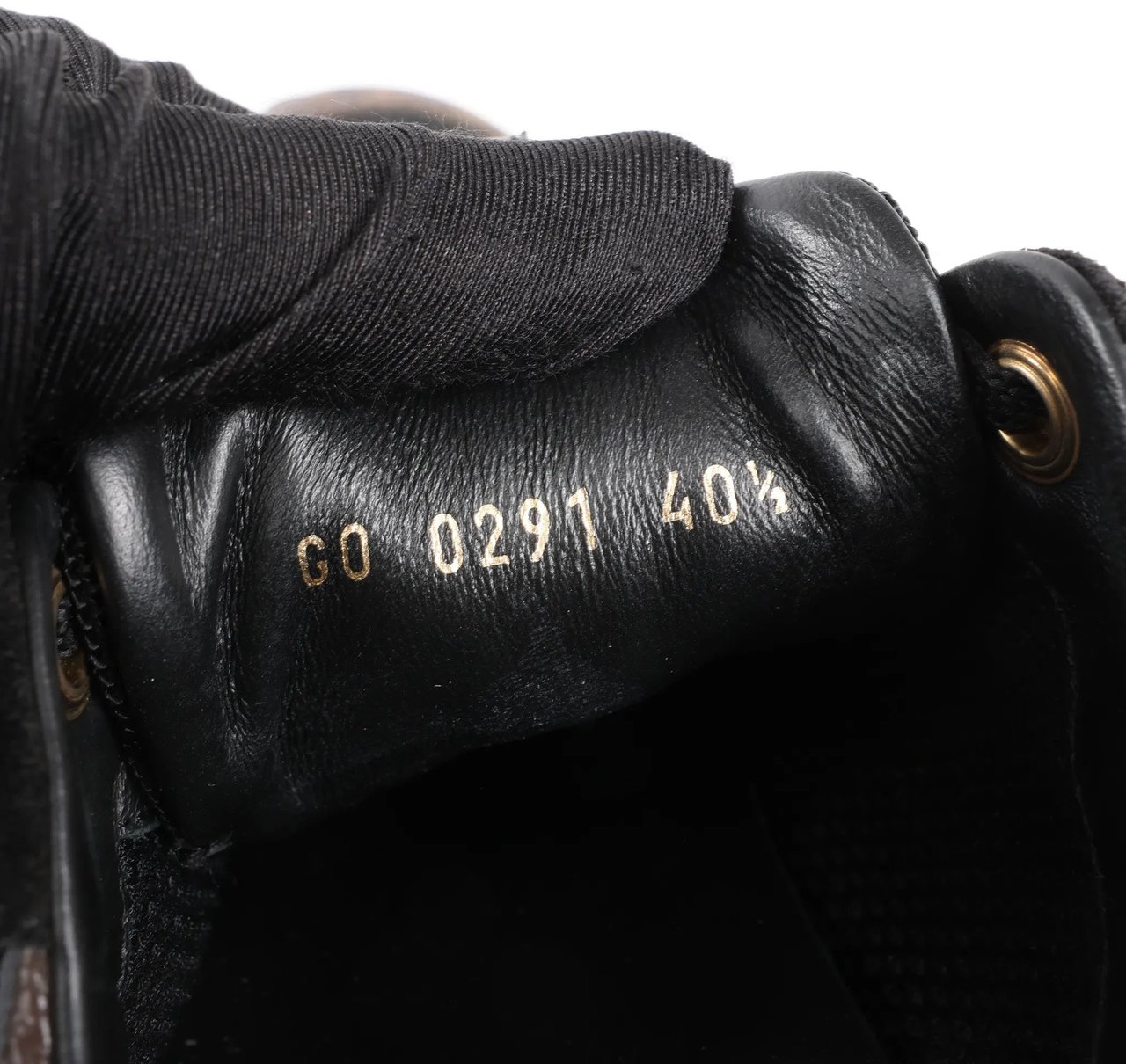 Louis Vuitton Louis Vuitton Runaway line 21 years Mesh Sneakers in Black, Size 40.5 EU Divers